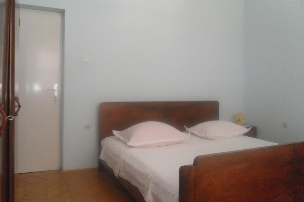 Hostel Guesthouse Mira Omiš Habitación foto